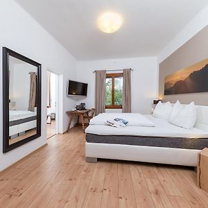 Vierbettzimmer